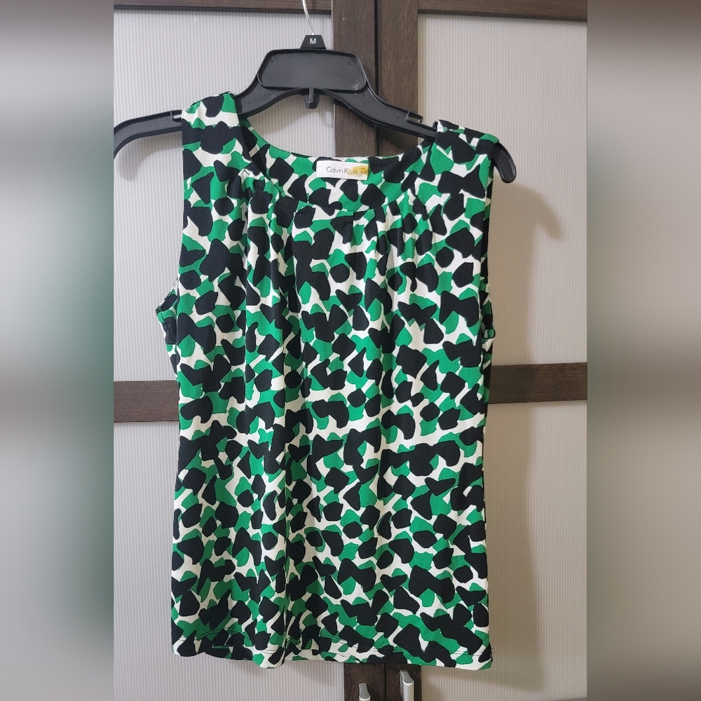 Calvin Klein Abstract Green and Black Top